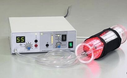 Physiotherapeutic vacuum pump